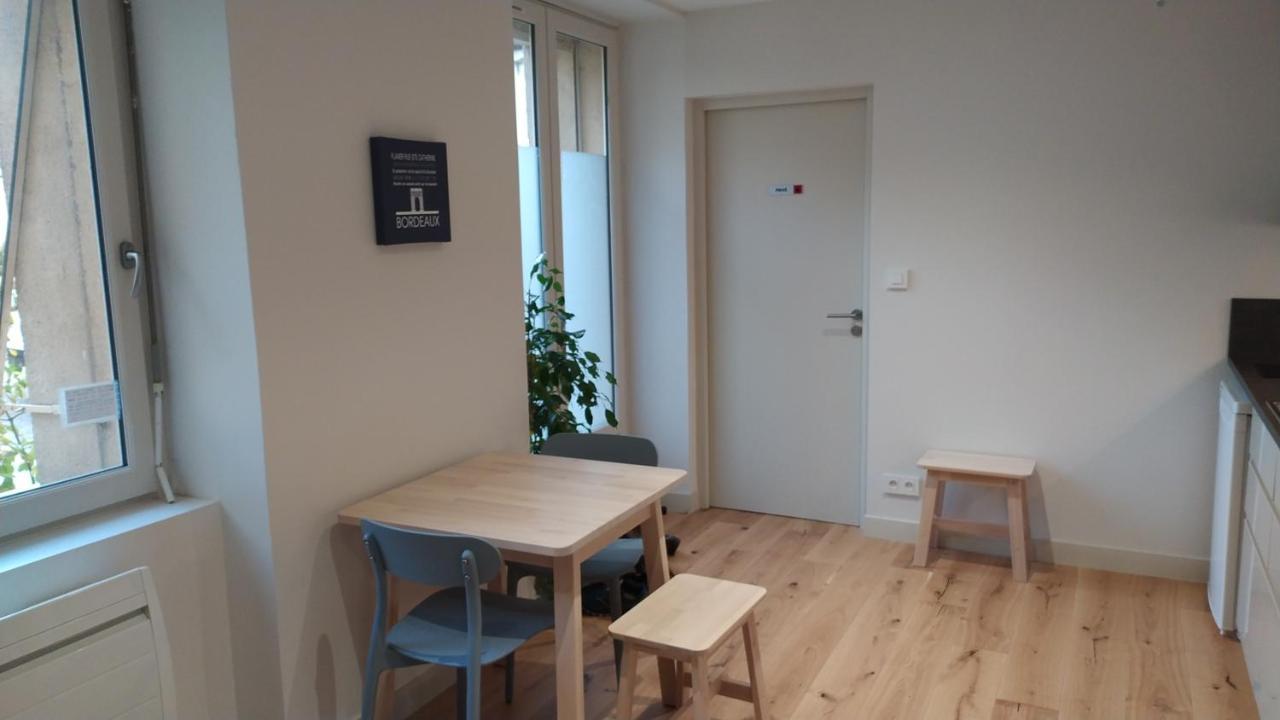 Appartement Renove 1 Chambre Centre Historique ボルドー エクステリア 写真